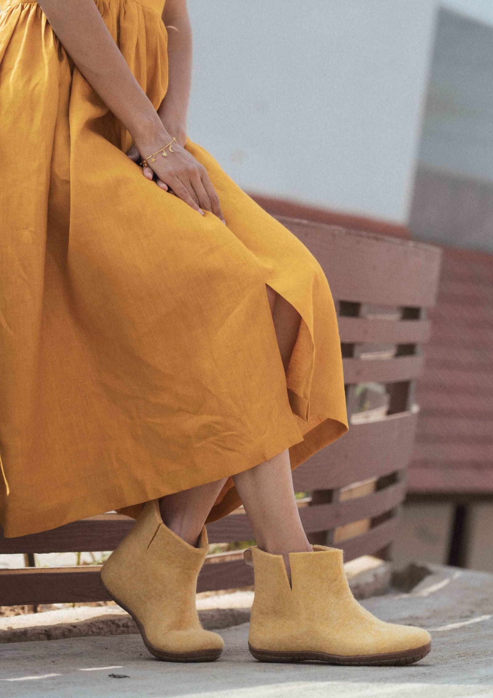 Linen Sunset Stroll Gathered Midi Dress
